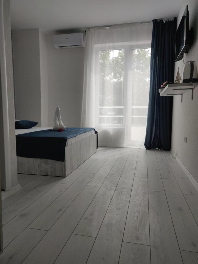 Enki Hotel Западен Ефорие Екстериор снимка